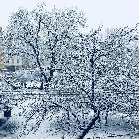 Apartments On Valova 9 Львов Экстерьер фото